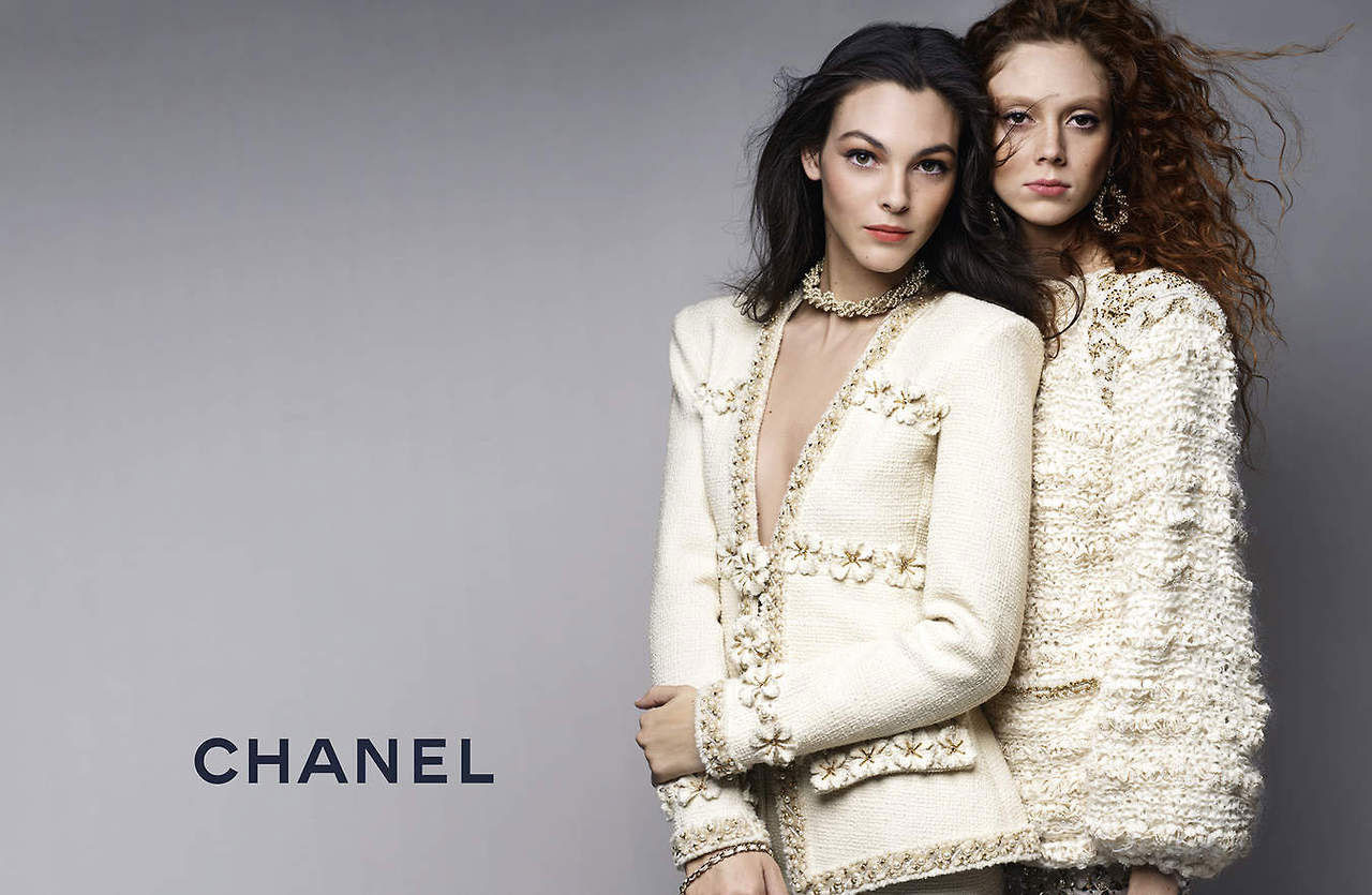Tất cả những gì bạn cần biết về thương hiệu Chanel | Harper's Bazaar