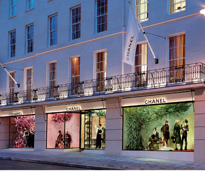 Cửa hàng Flagship: Bộ mặt gia tăng giá trị thương hiệu | Harper's Bazaar