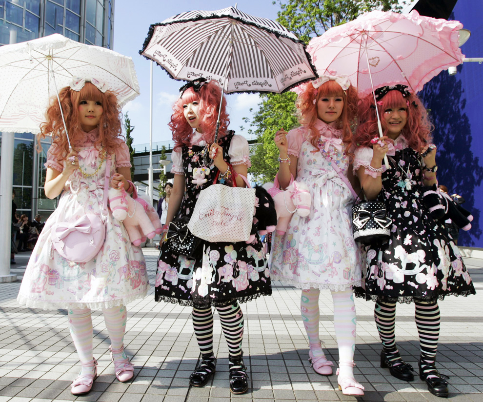 Đầm lolita là gì? Bí kíp chinh phục phong cách Lolita