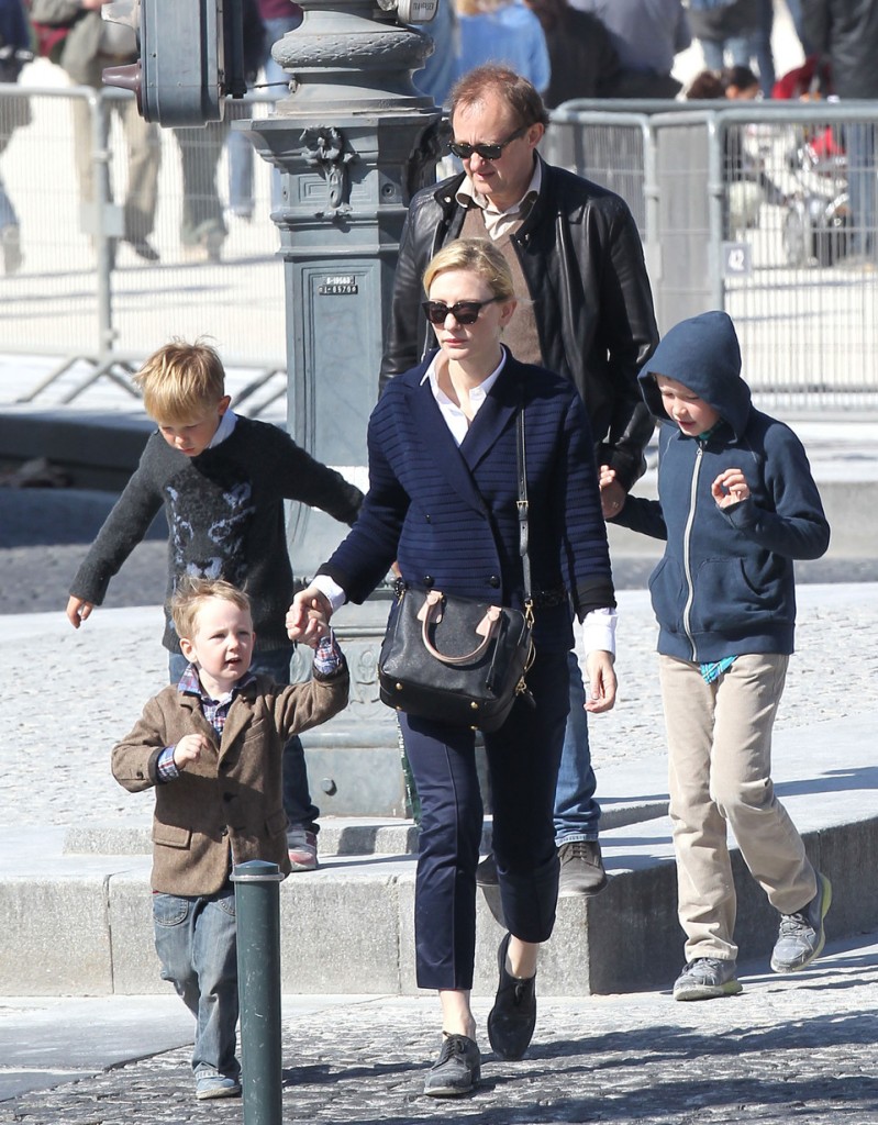 Cate Blanchett cùng chồng và các con 