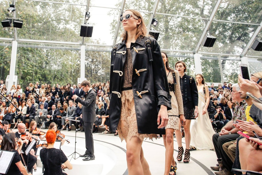 burberry-spring2016show-1