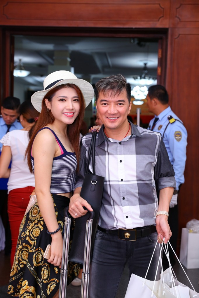 SAO-VIET-DI-SUPER-SALE-2015-3