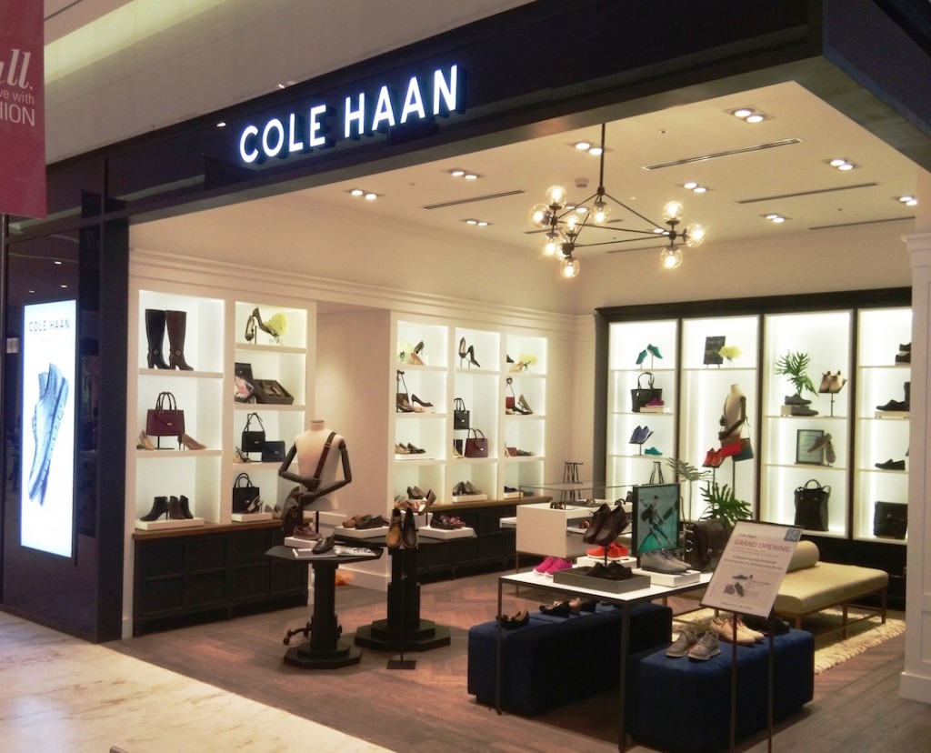 Cửa hàng Cole Haan tại Lotte Mart