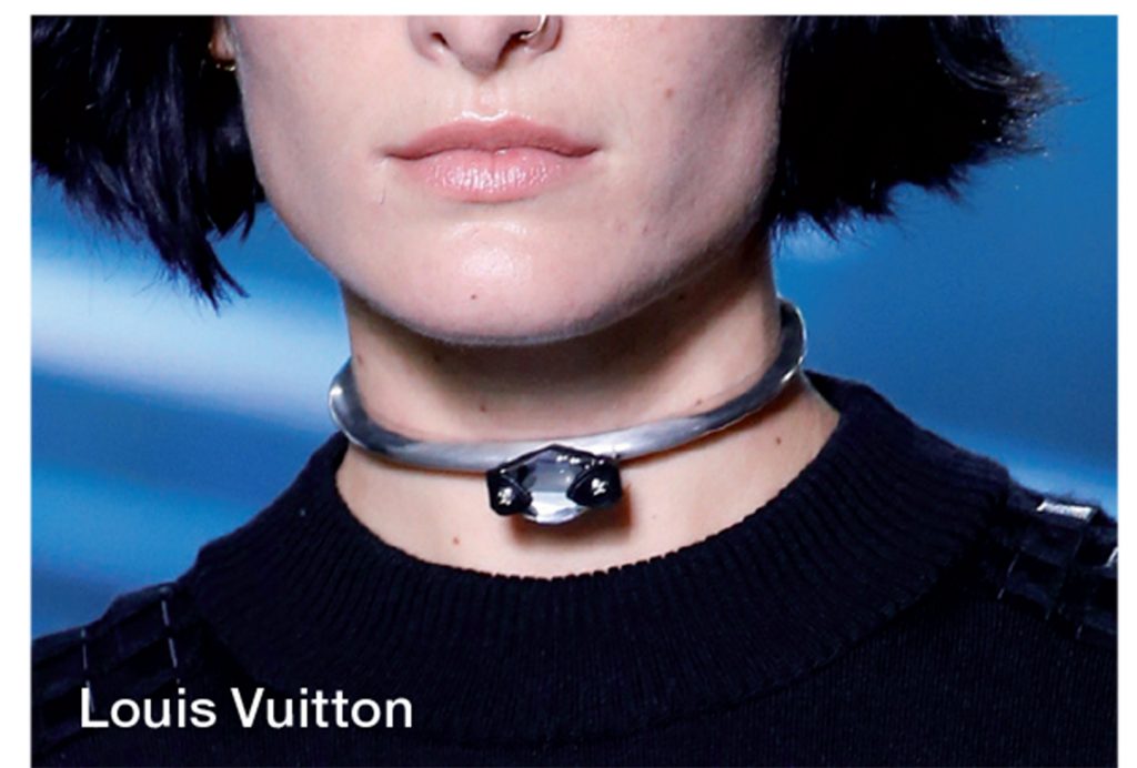 049-BZ000_Hottest_Choker_3_16-output1