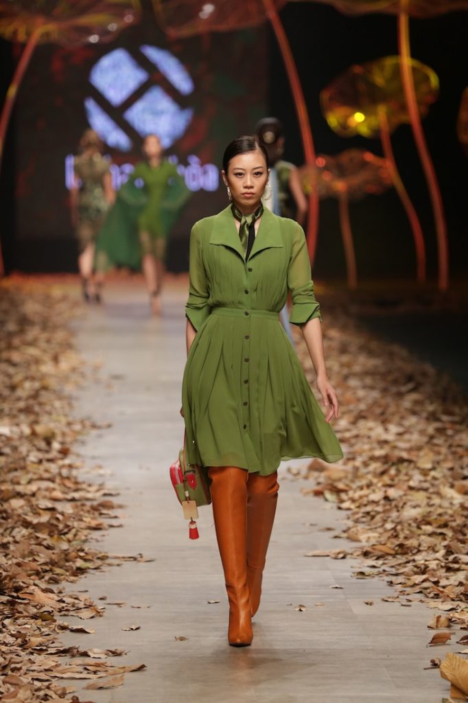 6-xu-huong-thoi-trang-len-ngoi-trong-vietnam-international-fashion-week-25