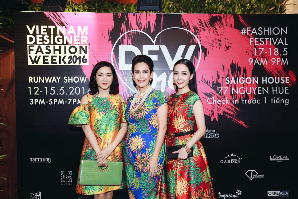 tham-do-dem-1205-vietnam-designer-fashion-week-2016-00011