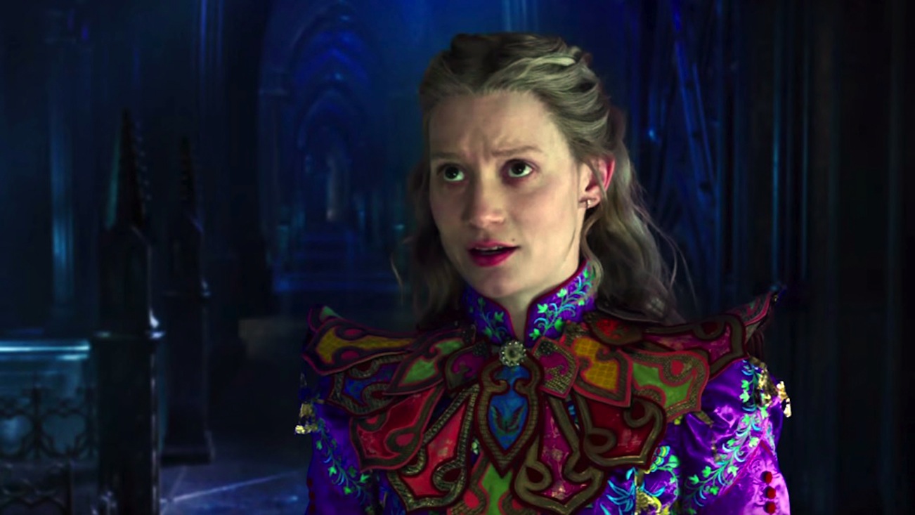 Trang phục chính của Alice trong phim
