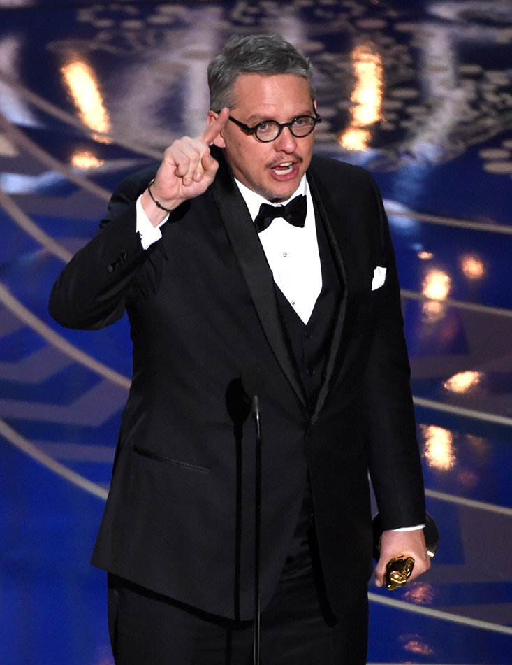 Đạo diễn Adam Mckay nhận giải Oscar dành cho Kịch bản chuyển thể xuất sắc nhất năm 2016
