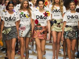 Video: Show diễn sôi động của Dolce & Gabbana Xuân Hè 2017