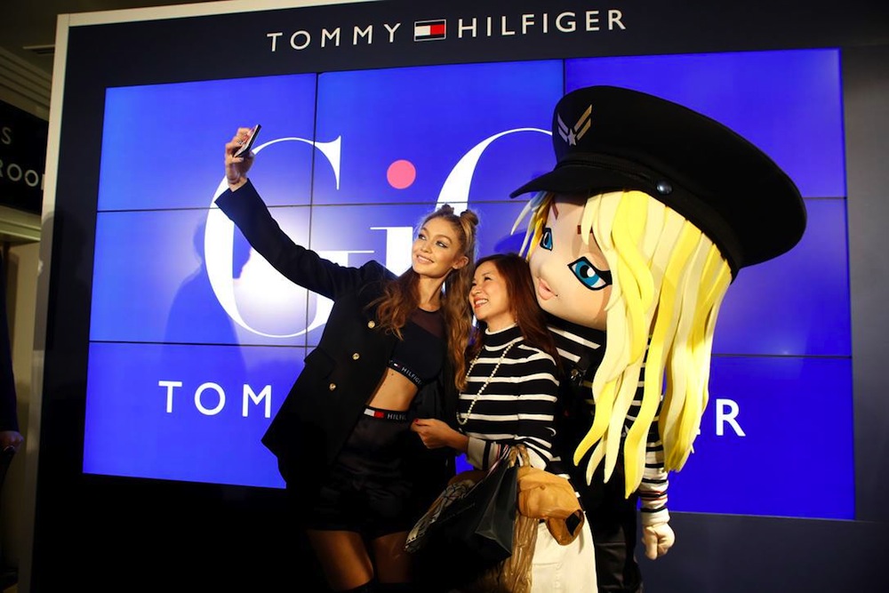 tommyxgigi-doll-fan