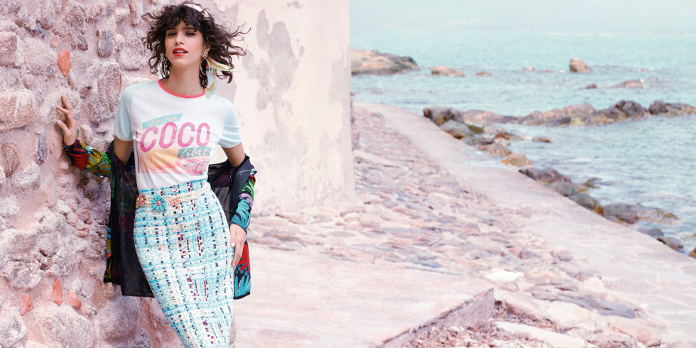 Sắc màu rực rỡ trong chiến dịch quảng cáo của Chanel Cruise