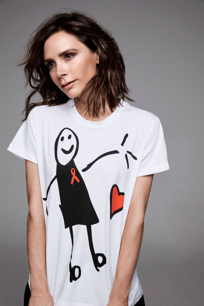 harper-beckham-helped-her-mom-design-a-t-shirt-1