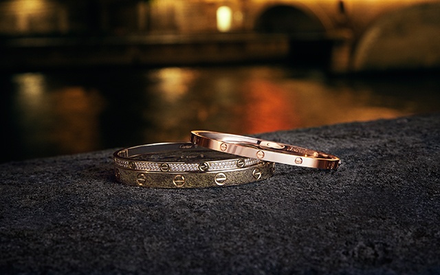 cartier-de-love-bracelet-inside