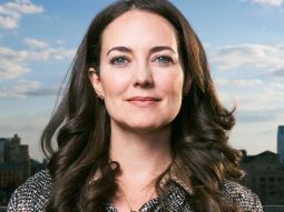 Sarah Kauss: Bài học thành công của nữ doanh nhân giàu có nhất nước Mỹ