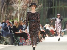 Chanel Haute Couture Thu Đông 2017 03