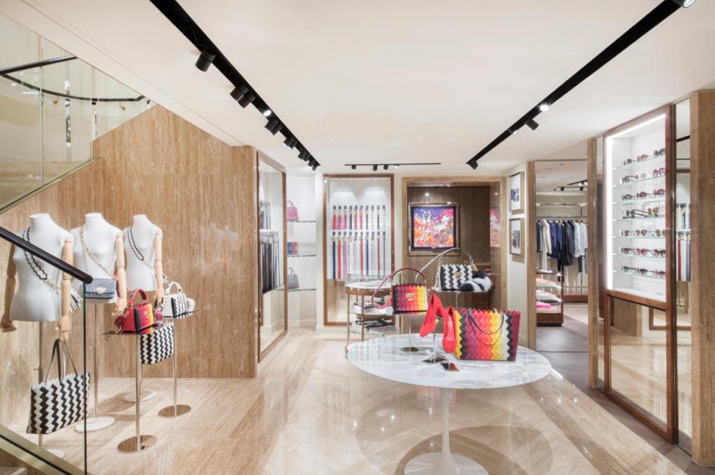 salvatore-ferragamo-khai-truong-cua-hang-flagship-hinh-5