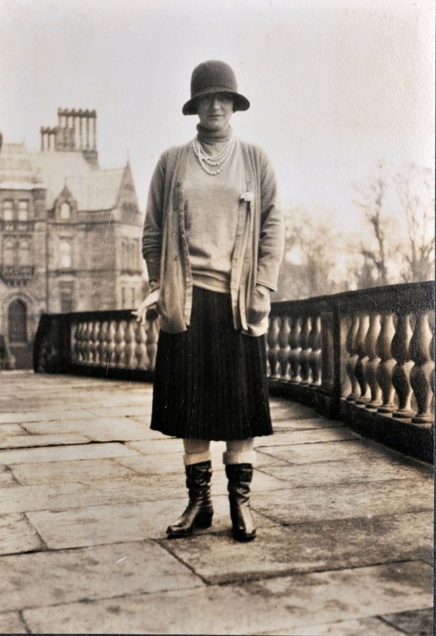 Gabrielle Chanel tại Eaton Hall