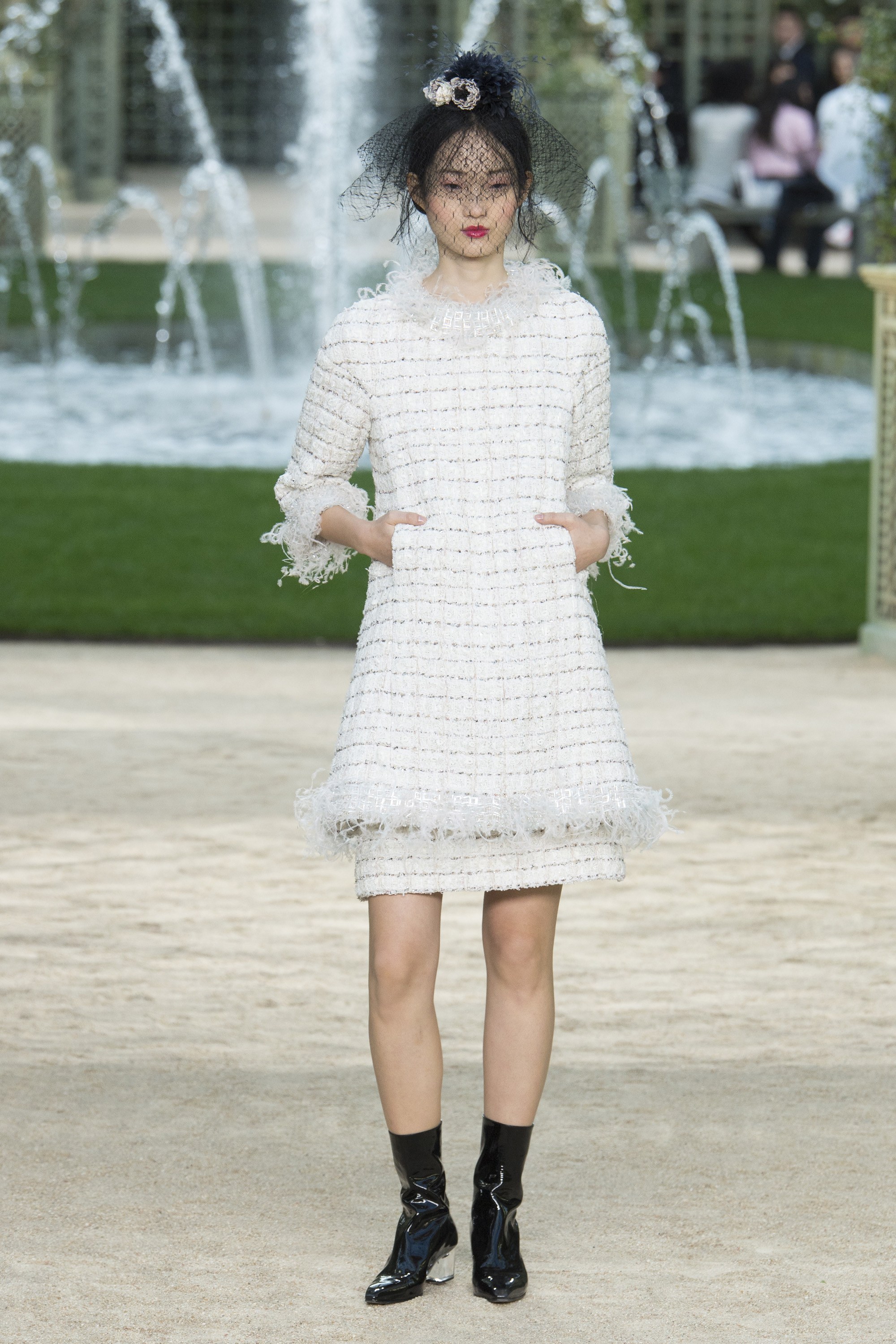 20180125-chanel-haute-couture-2018-10