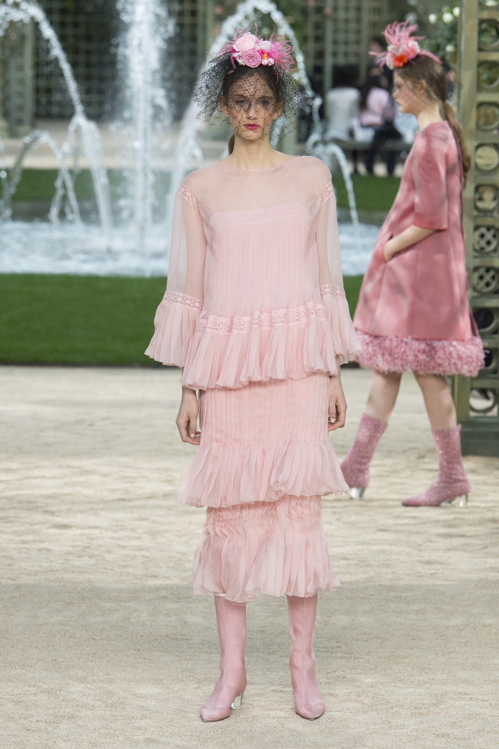 20180125-chanel-haute-couture-2018-18