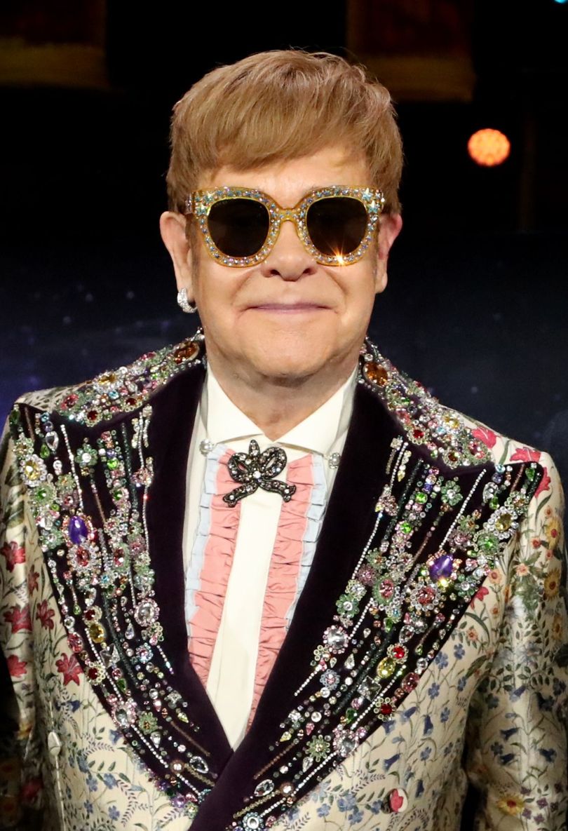 Tour diễn cuối cùng của Elton John sẽ là màn trình diễn thời trang đặc biệt của Gucci