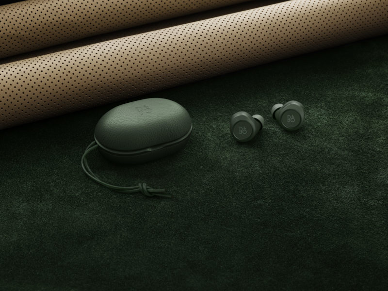 Beoplay E8 Racing Green-04