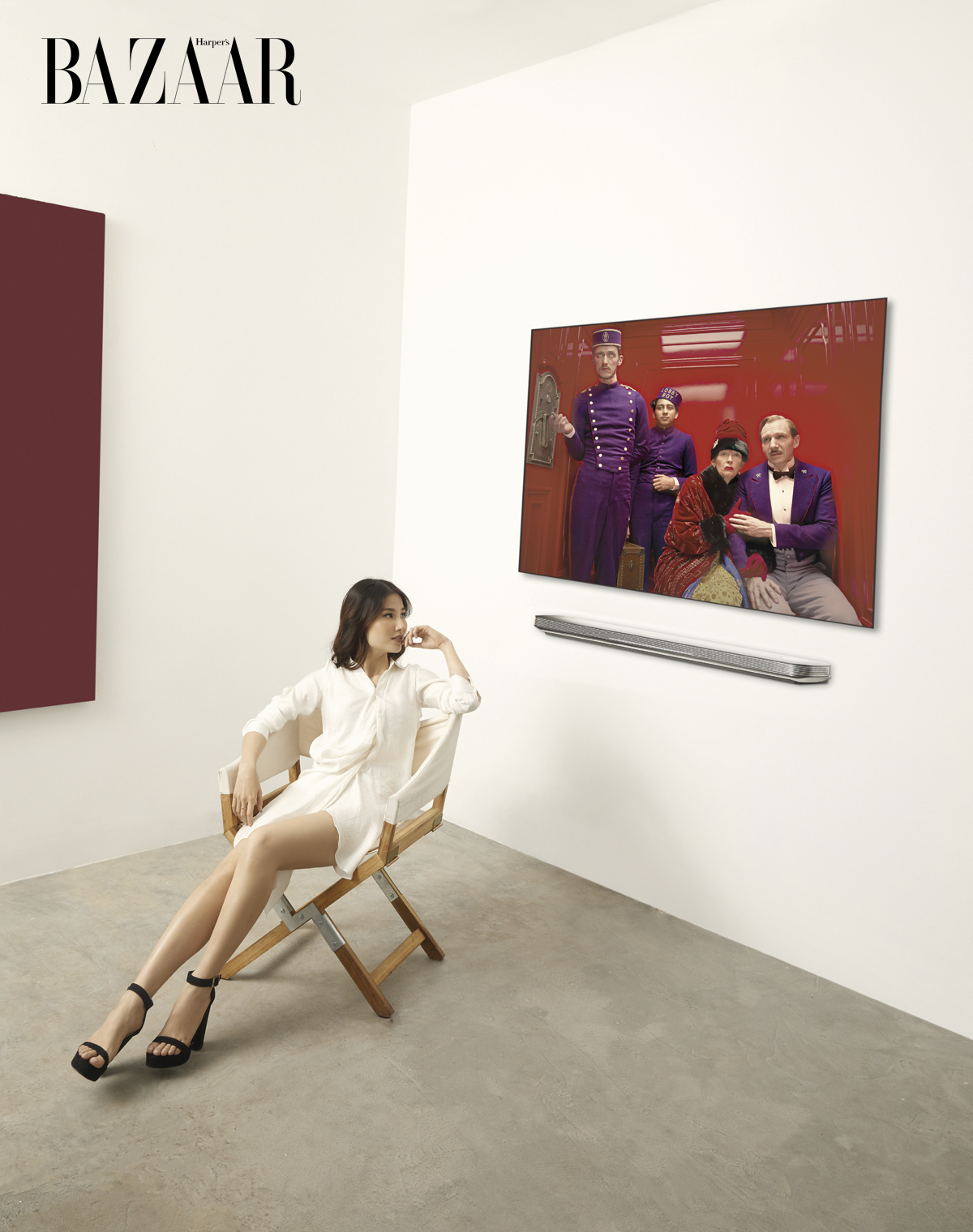 DIỄN VIÊN DIỄM MY 9X Đầm ngắn tay dài chất liệu lụa satin, Lê Lucas. LG OLED TV 65” W8