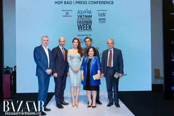 Thảm đỏ họp báo Aquafina Vietnam International Fashion Week 2019 3