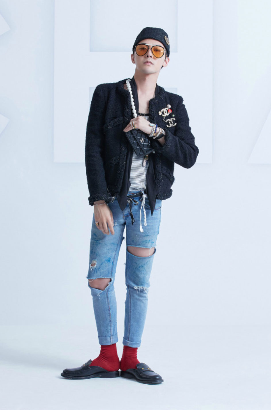 G-Dragon, Jennie BLACKPINK mặc toàn Chanel theo dõi show diễn Xuân Hè 2021 từ xa