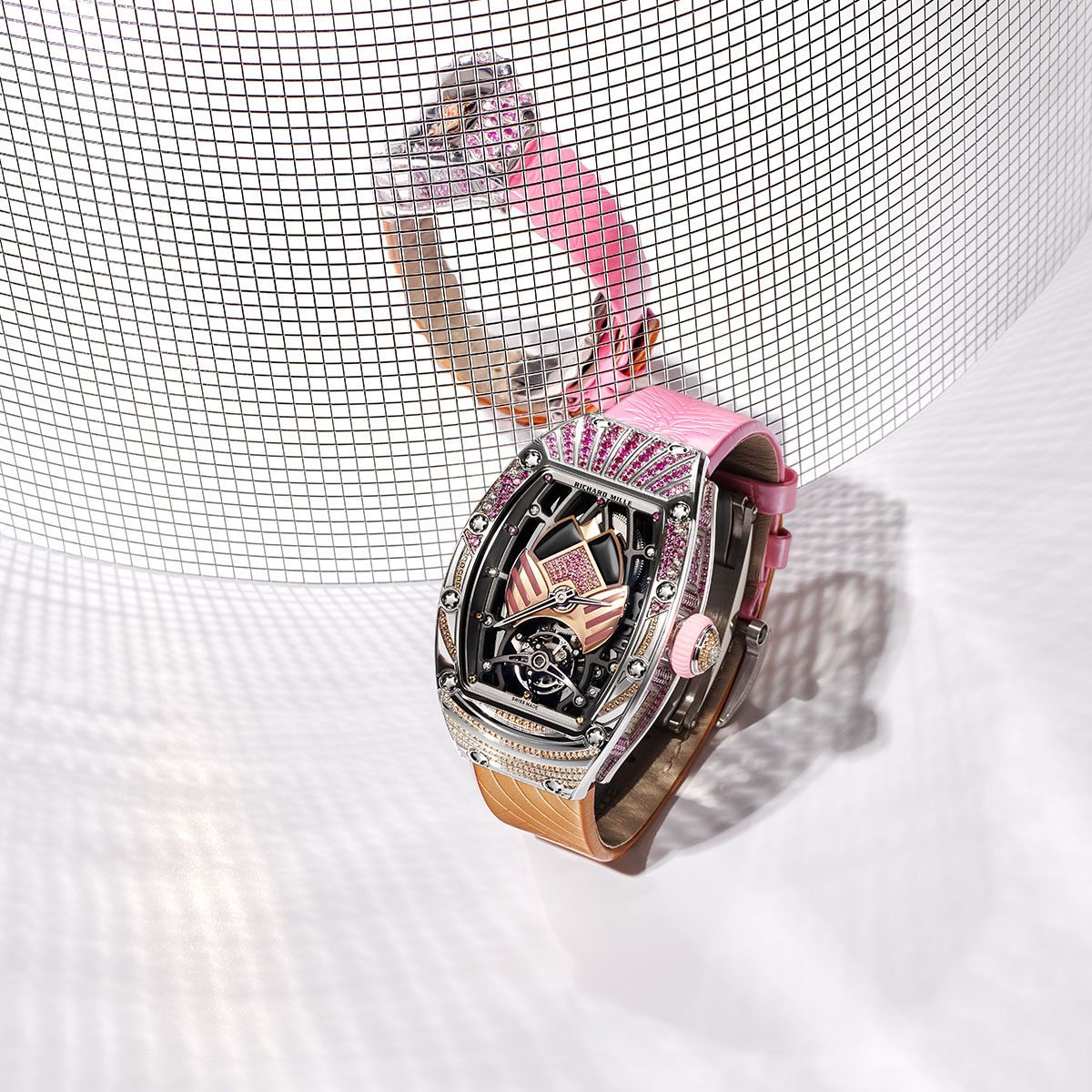 Đồng hồ RM 71-02 Automatic Tourbillon Talisman: Chiếc bùa may mắn sắc cầu vồng từ Richard Mille