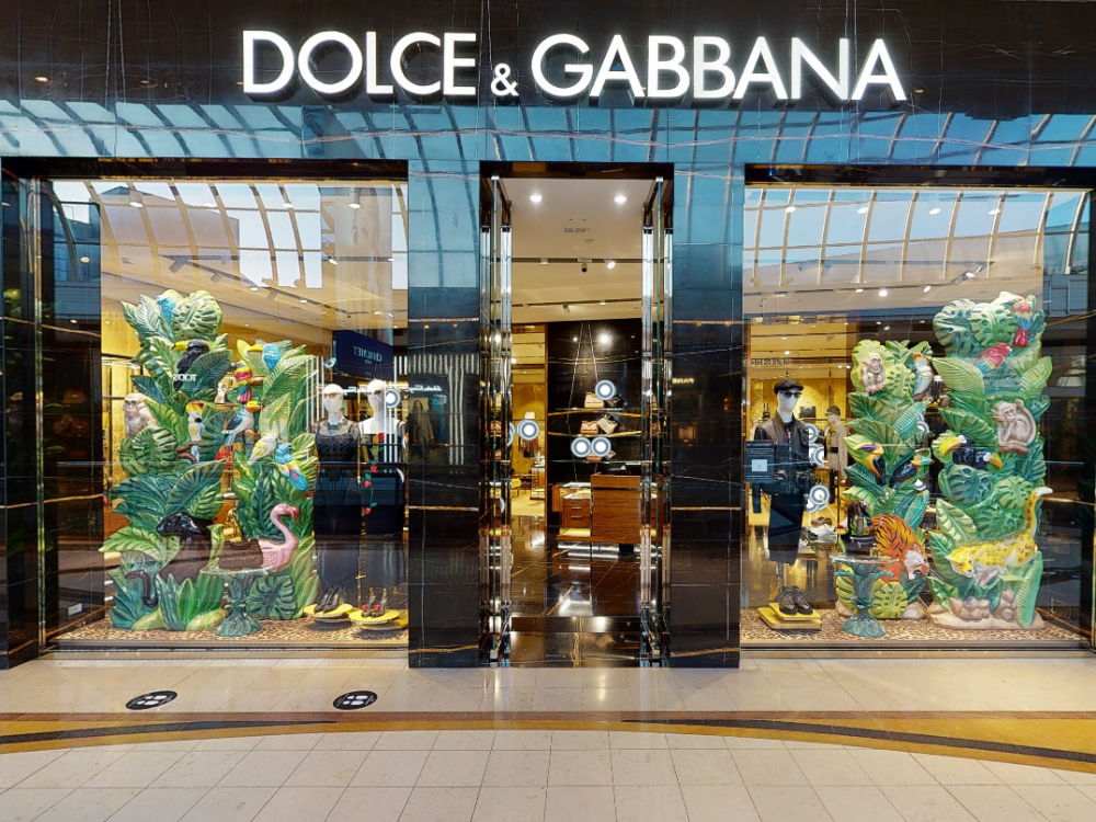 Dolce & Gabbana ra mắt cửa hàng thực tế ảo mô phỏng flagship store