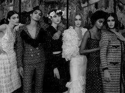 Chanel Haute Couture Xuân Hè 2021: BST váy cưới bohemian từ Virginie Viard