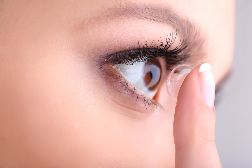 Cách để hạn chế tác hại của việc mổ mắt cận thị
