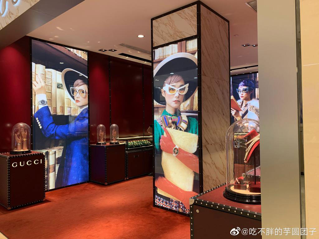 15 năm sự nghiệp của Lý Vũ Xuân: Không scandal, đại sứ Gucci và danh hiệu nữ hoàng sân khấu Trung Quốc
