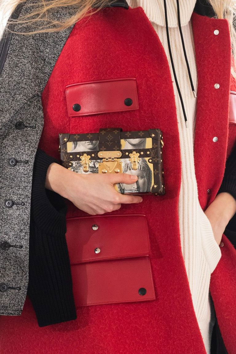 Tất cả các mẫu túi xách Louis Vuitton Thu Đông 2021 | Harper's Bazaar