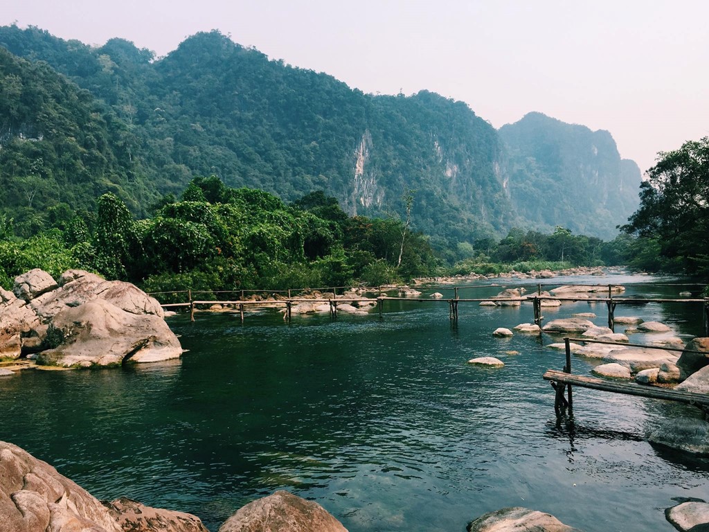 Địa điểm du lịch Quảng Bình: Suối Nước Moọc
