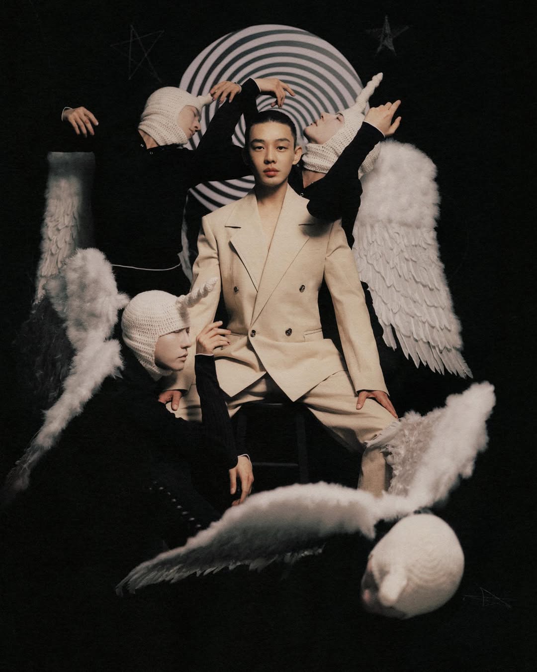13 bộ phim làm nên thành công của ảnh đế Yoo Ah In
