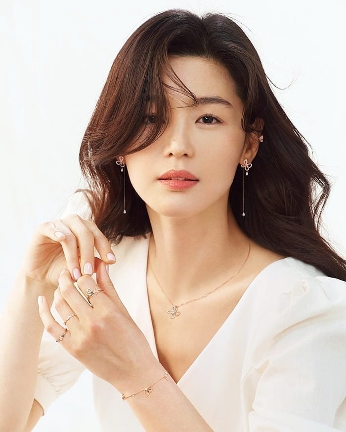 Những diễn viên giàu nhất Hàn Quốc: Jun Ji Hyun