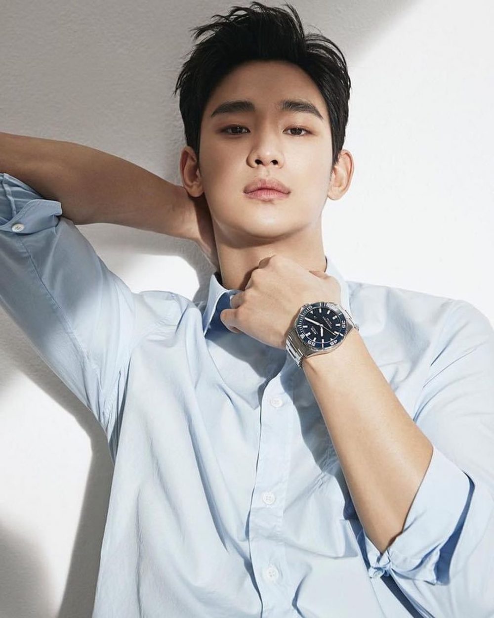 Nam diễn viên giàu nhất Hàn Quốc: Kim Soo Hyun (1988)