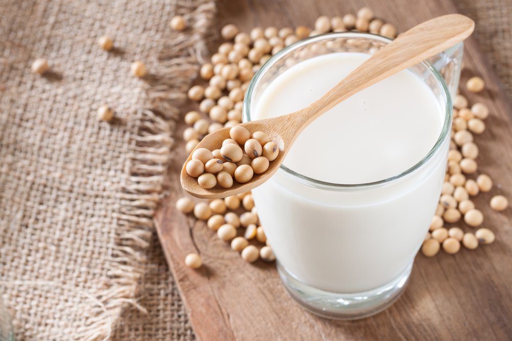 Uống sữa đậu nành không đường có giảm cân không?