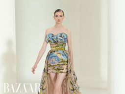 Elie Saab Haute Couture Thu Đông 2021 tràn ngập hoa và hy vọng