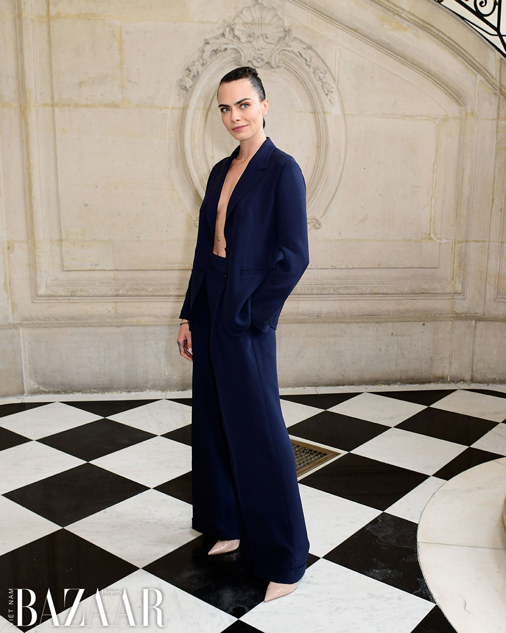 Dior chọn toàn người mẫu da màu  VnExpress Giải trí