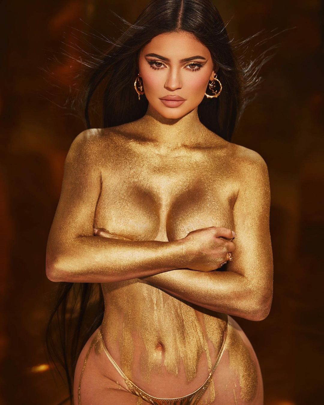 Kylie Jenner dát vàng lên người, mừng sinh nhật 24 tuổi 1