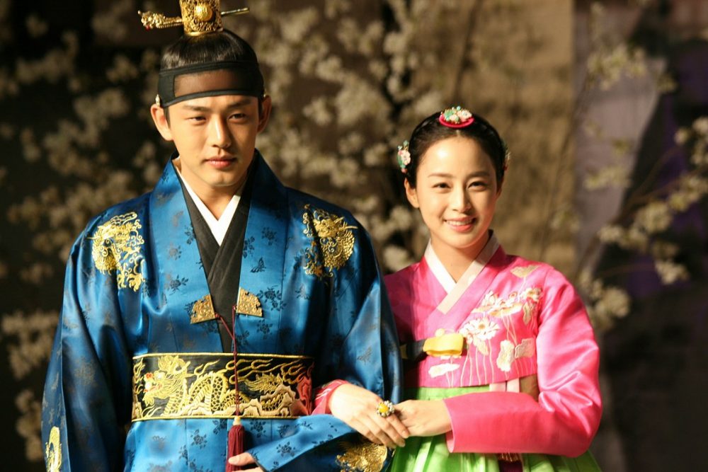 Phim của Yoo Ah In: Tình sử Jang Ok Jung