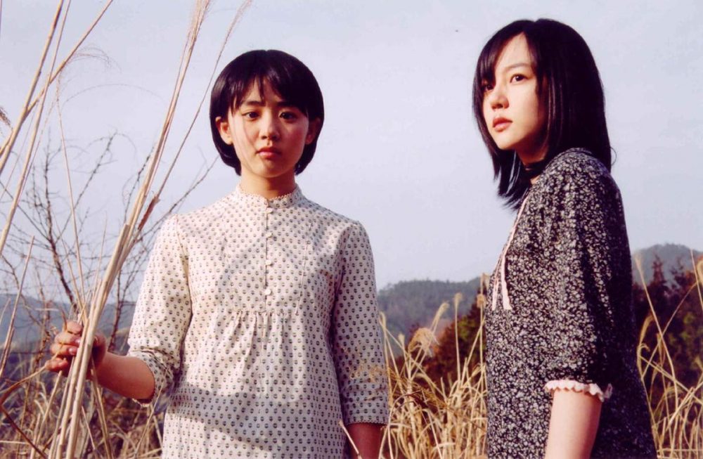 Phim kinh dị Nước Hàn hay: Câu chuyện nhị chị em