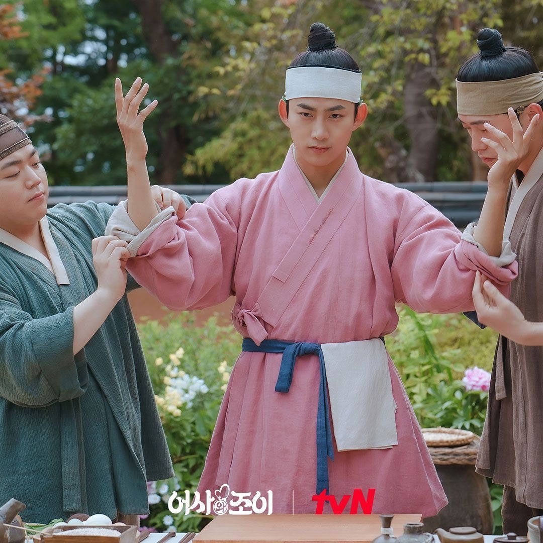 Phim mới của Ok Taecyeon: Secret Royal Inspector & Joy (2021)