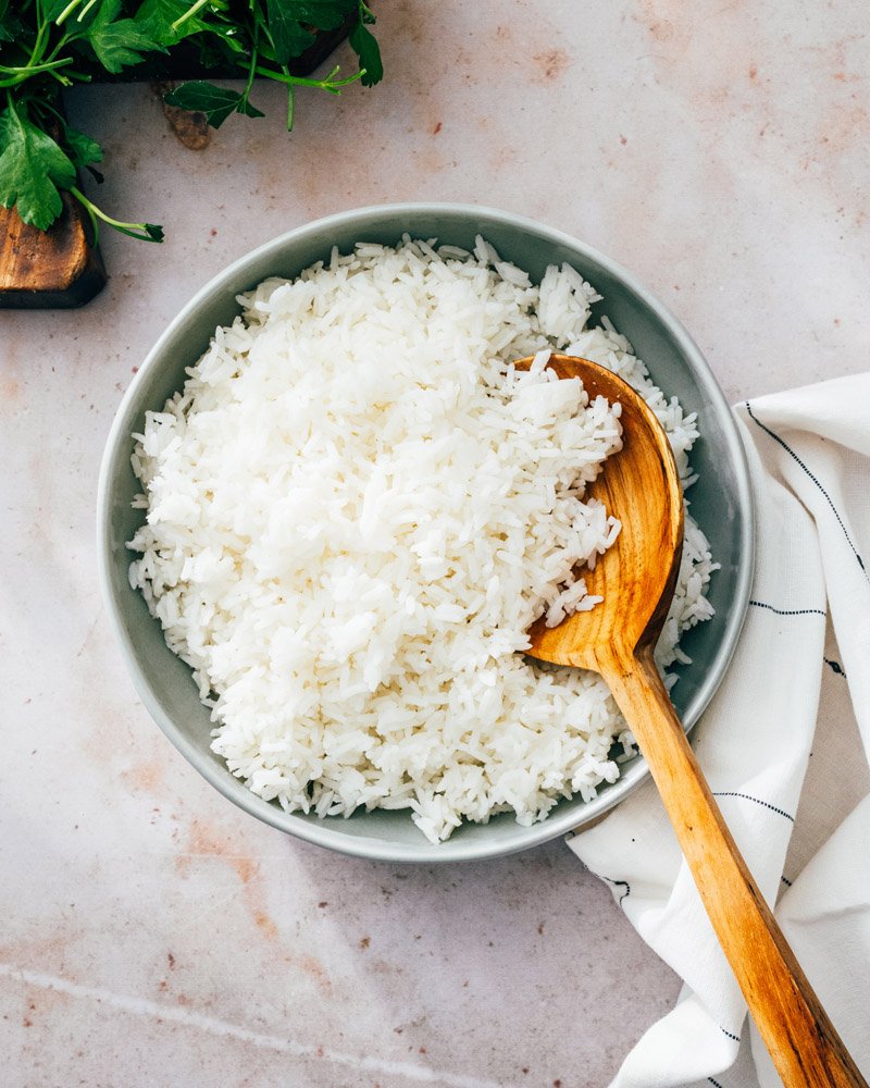 ăn cơm trắng hạn chế cân nặng 