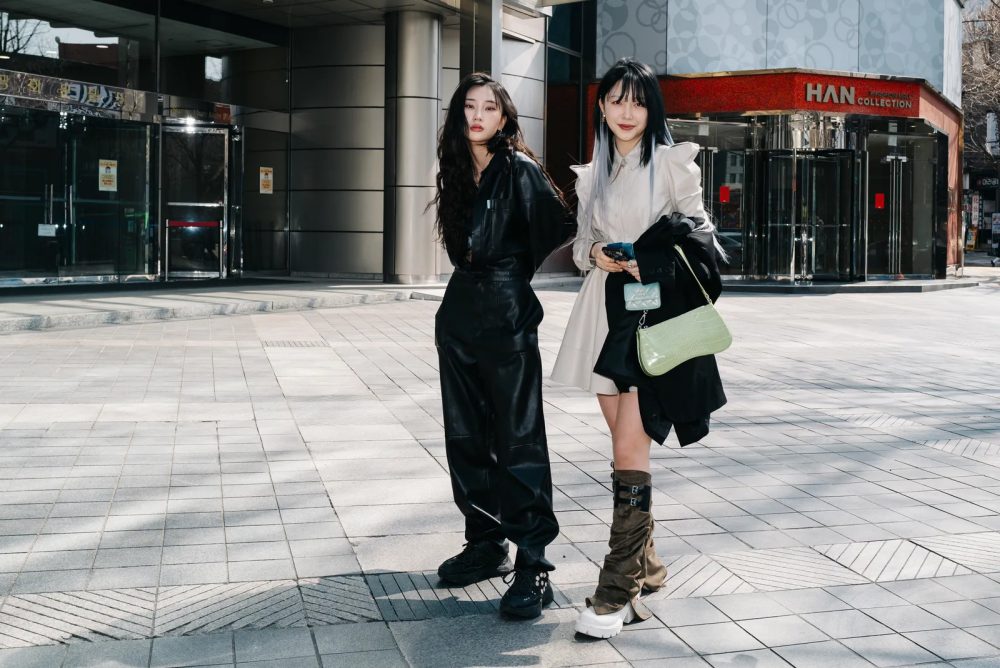 BZ-Seoul-fall-2022-rtw-street-style-fashion-show-28