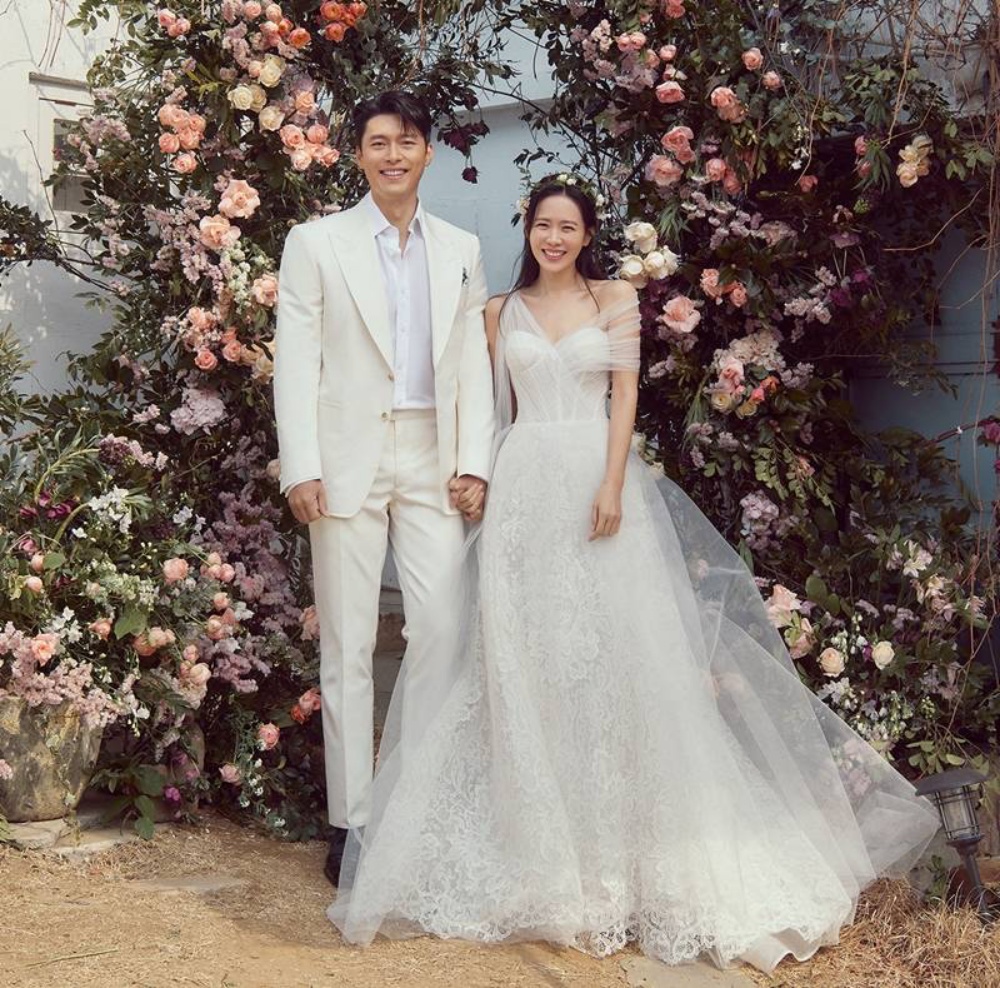 Son Ye Jin diện váy cưới Vera Wang 