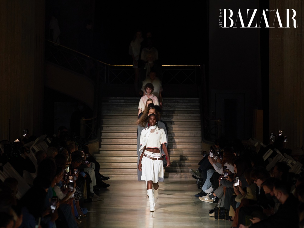 bz-miumiu-fashion-show-runway-fall-winter-2022