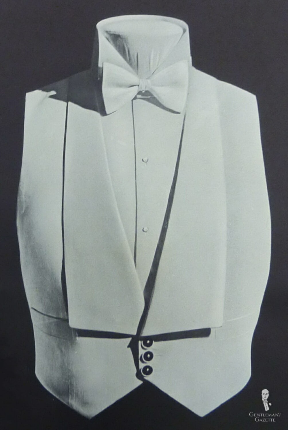 BZ-dress-code-white-tie-met-gala-2022-waistcoat